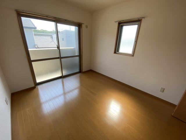 レセーナの洋室