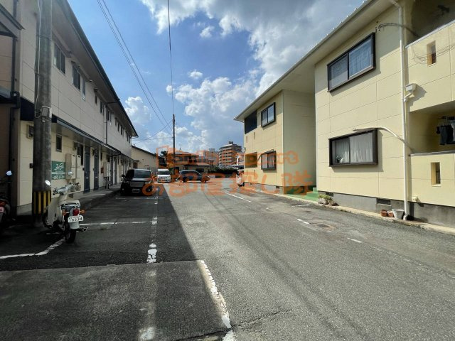 花園ハイツA棟の駐車場