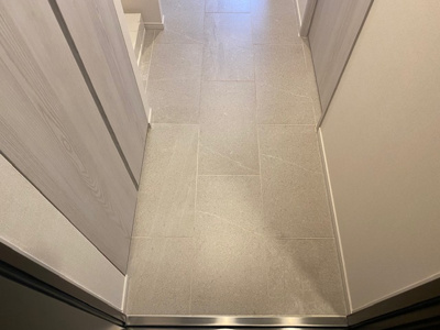 【玄関】 | ザ・パークハビオ三軒茶屋テラス