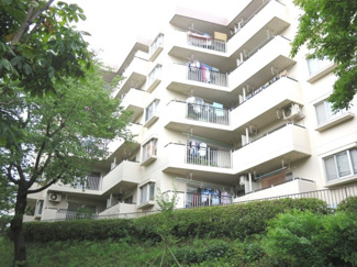 【外観】 | 緑豊かな住環境