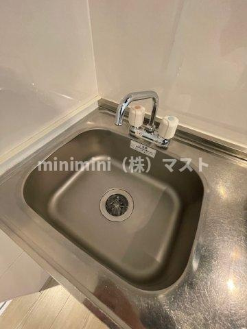 グランディスタ谷町九丁目のキッチン