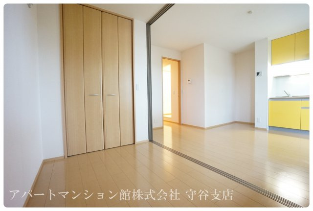 ドミール・ヤマキの洋室