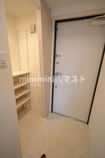 JPレジデンス大阪上町台の玄関