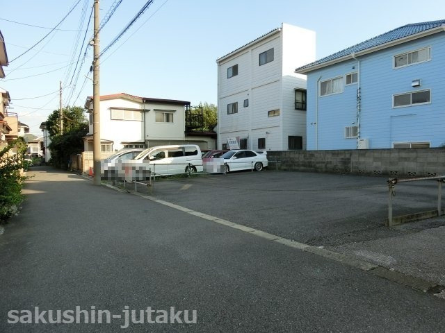 八千代台東１丁目　売地の外観|八千代台東１丁目　売地　更地（アスファルト敷）　北東・北西角地　建築条件なし　整形地