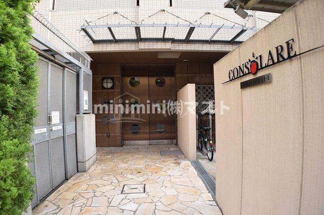 コンソラーレ上町台Ⅱのエントランス