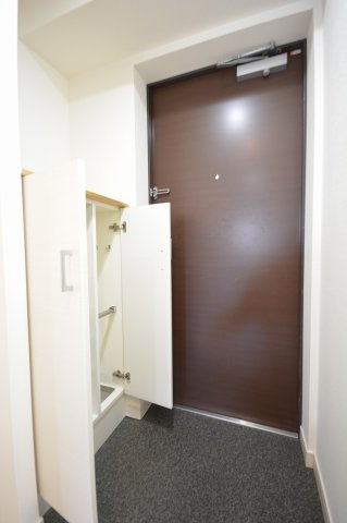 スワンズシティ難波南の玄関