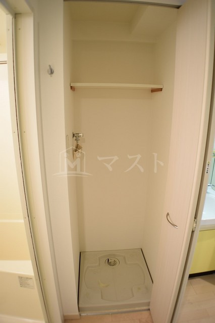プレサンス難波リバーオアシスのその他|洗濯パン