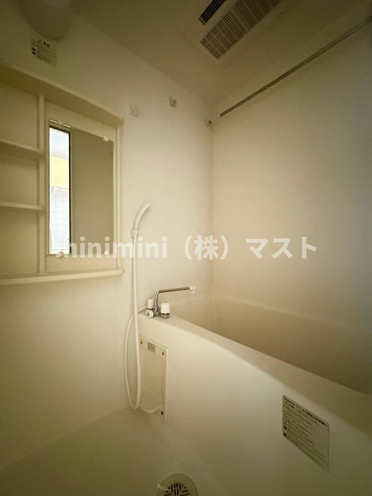 プレサンス難波リバーオアシスの浴室