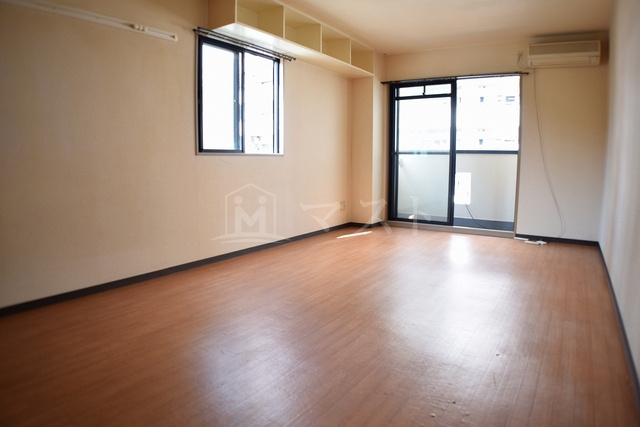 パナハイムなんばの居間・リビング