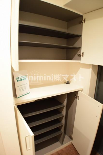 グランディールＮＡＭＢＡの収納