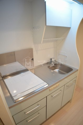 ラシュレエグゼ難波西のキッチン|2口ＩＨシステムキッチン