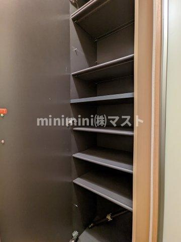 メゾン・ド・セリジェの収納