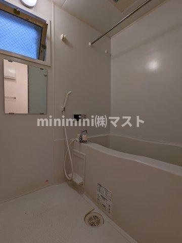 メゾン・ド・セリジェの浴室