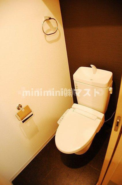 アドバンス難波ウインズのトイレ