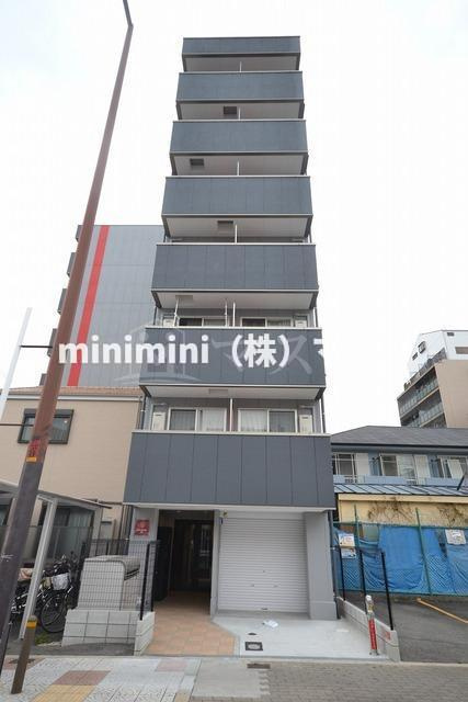 グランパシフィック梅南のエントランス