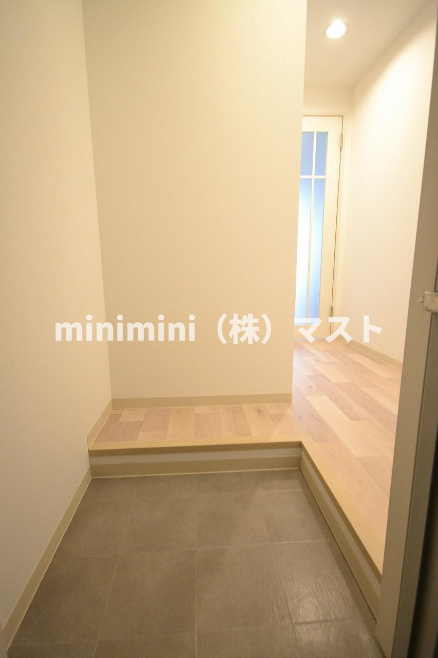 グランパシフィック梅南の玄関