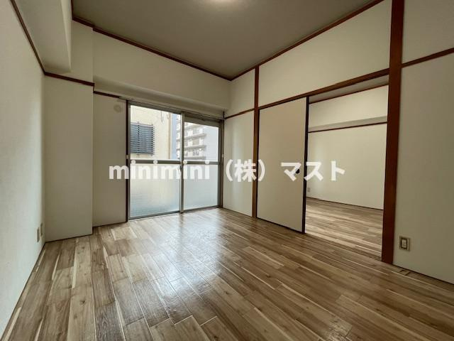 アークハイム川島の洋室