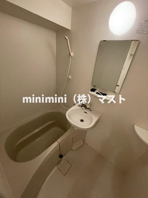 アークハイム川島の浴室