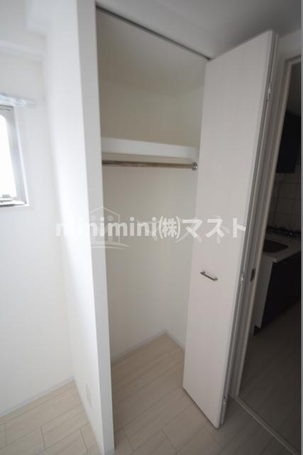 エスリード難波セントラルの収納