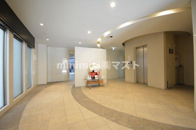 フェリーチェ難波のロビー