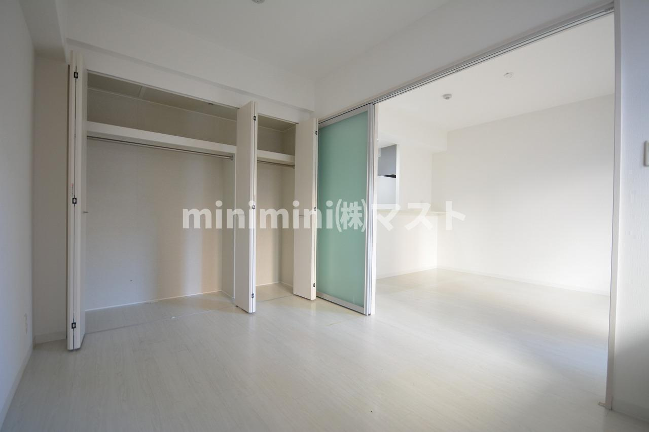 フェリーチェ難波の洋室