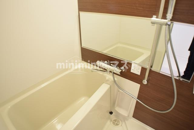 ＬＣ難波ブランの浴室