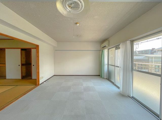 ハイツ大川筋の居間・リビング|おしゃれな居間です