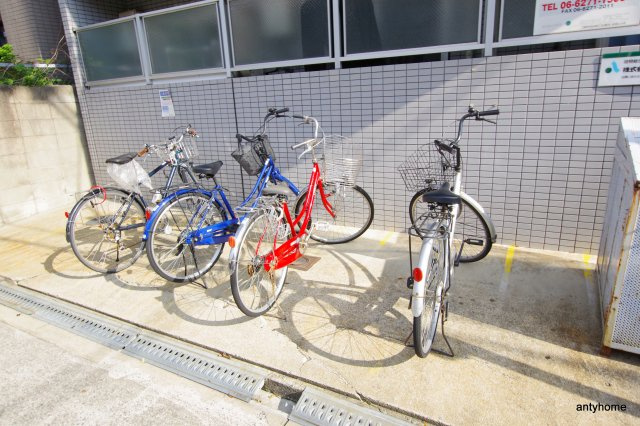 ベルメゾンエトワール　仲介手数料無料の駐車場