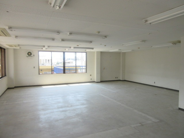 【内装】 | 岩下ビル