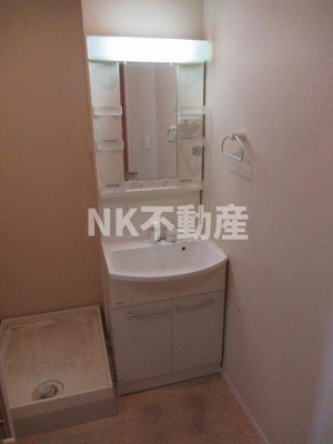 【洗面所】 | ボヌールオオハス（弥刀賃貸） | コンパクトで使いやすい洗面所