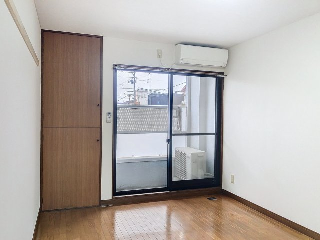 ビートルハウスの居間・リビング