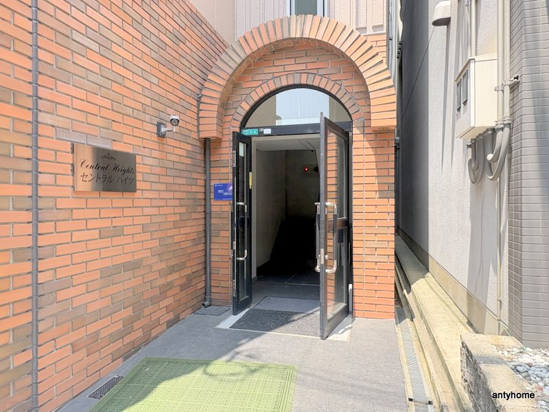 セントラルハイツ　仲介手数料無料のエントランス
