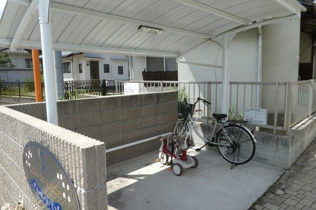 倉敷市酒津のアパートのその他共用部分|自転車置き場
