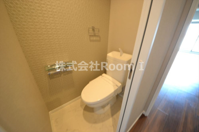 【トイレ】 | ブエナビスタ大手通 | コンパクトで使いやすいトイレです