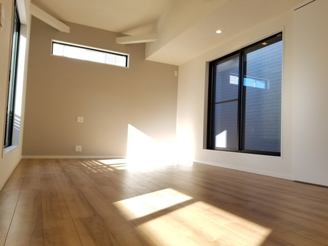 【その他】 | 墨田区立花6丁目　新築戸建 | 都内各所に施工工務店の同程度仕様モデルハウスを多数ご用意しております！