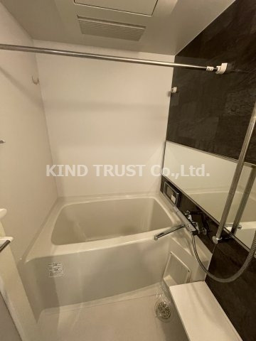 NORTH VILLAGE 伍番館の浴室|きれいなお風呂です