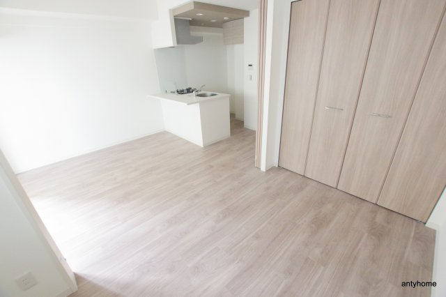 ラドゥセール谷町　仲介手数料無料の寝室