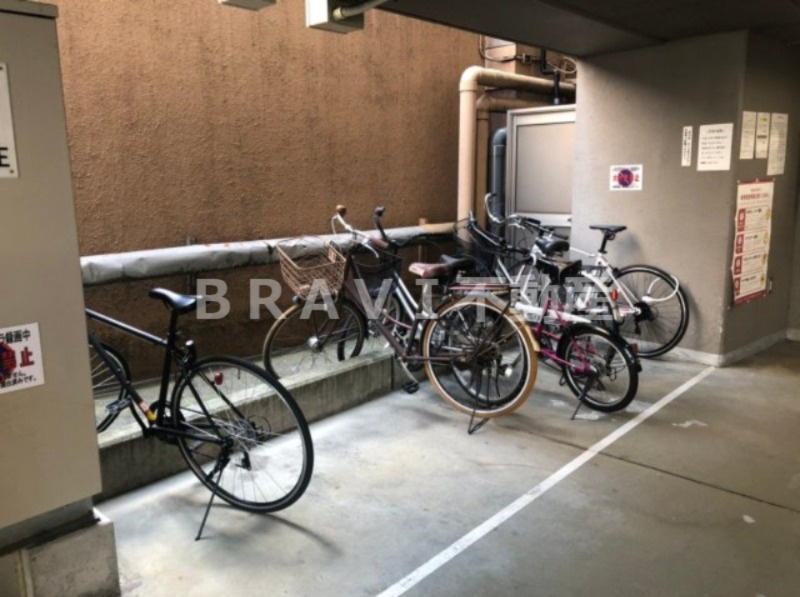 天満橋リーフビル・ネバーランド天満橋　BRAVI不動産のその他共用部分|【ネバーランド天満橋】駐輪場
