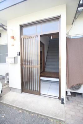 【玄関】 | 芳泉4丁目メゾネット