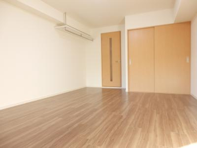 G・F四条烏丸（グランフェニックス四条烏丸）の寝室|洋室