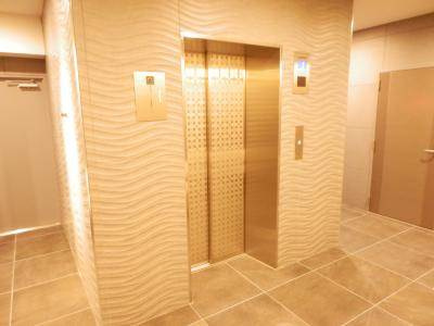 G・F四条烏丸（グランフェニックス四条烏丸）のその他|エレベーター