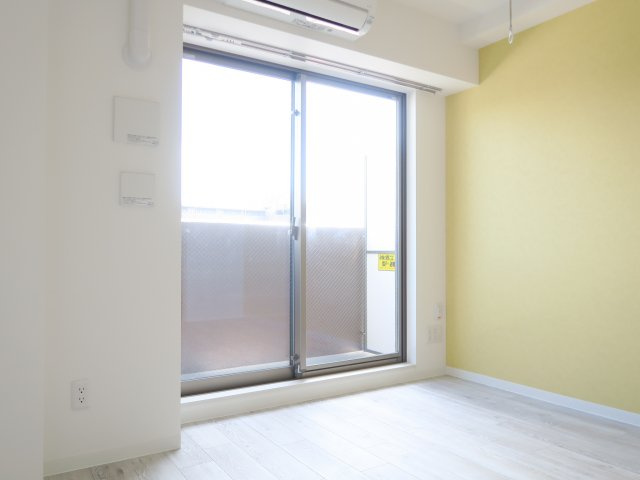 ルミエル本八幡の居間・リビング