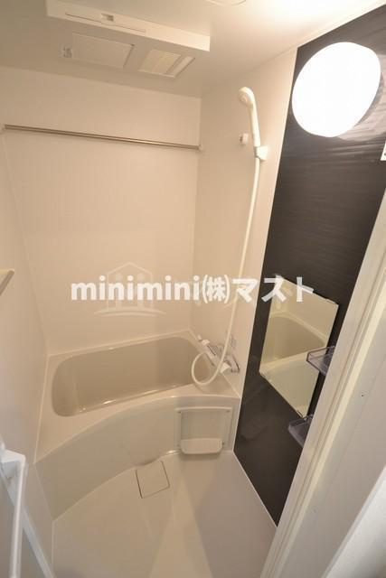 セオリー夕陽丘ＤＯＯＲの浴室