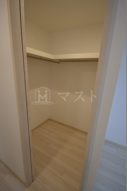 グランカーサ難波元町の収納