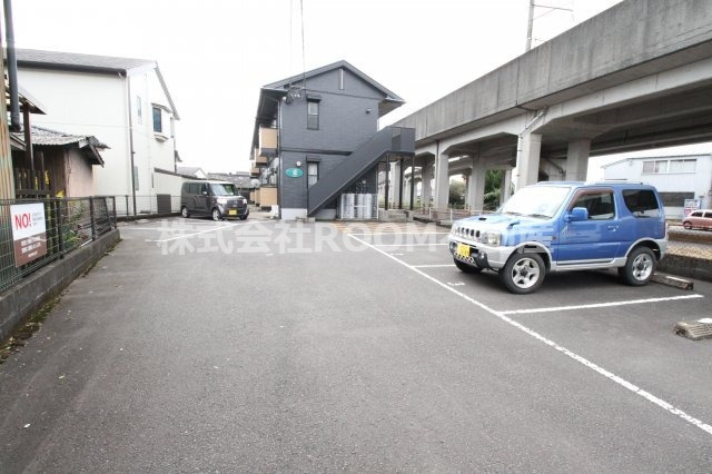 セジュール楽の駐車場
