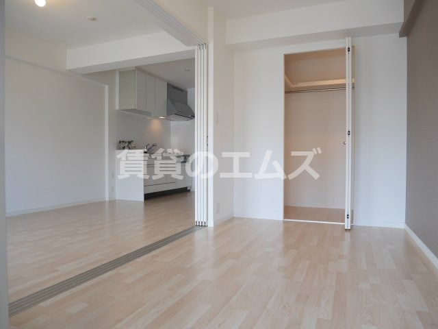 【洋室】 | Ｆ・ＳＴＡＧＥ博多駅南