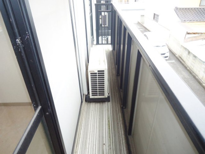 【バルコニー】 | レイクサイド黄葉 | 東向き