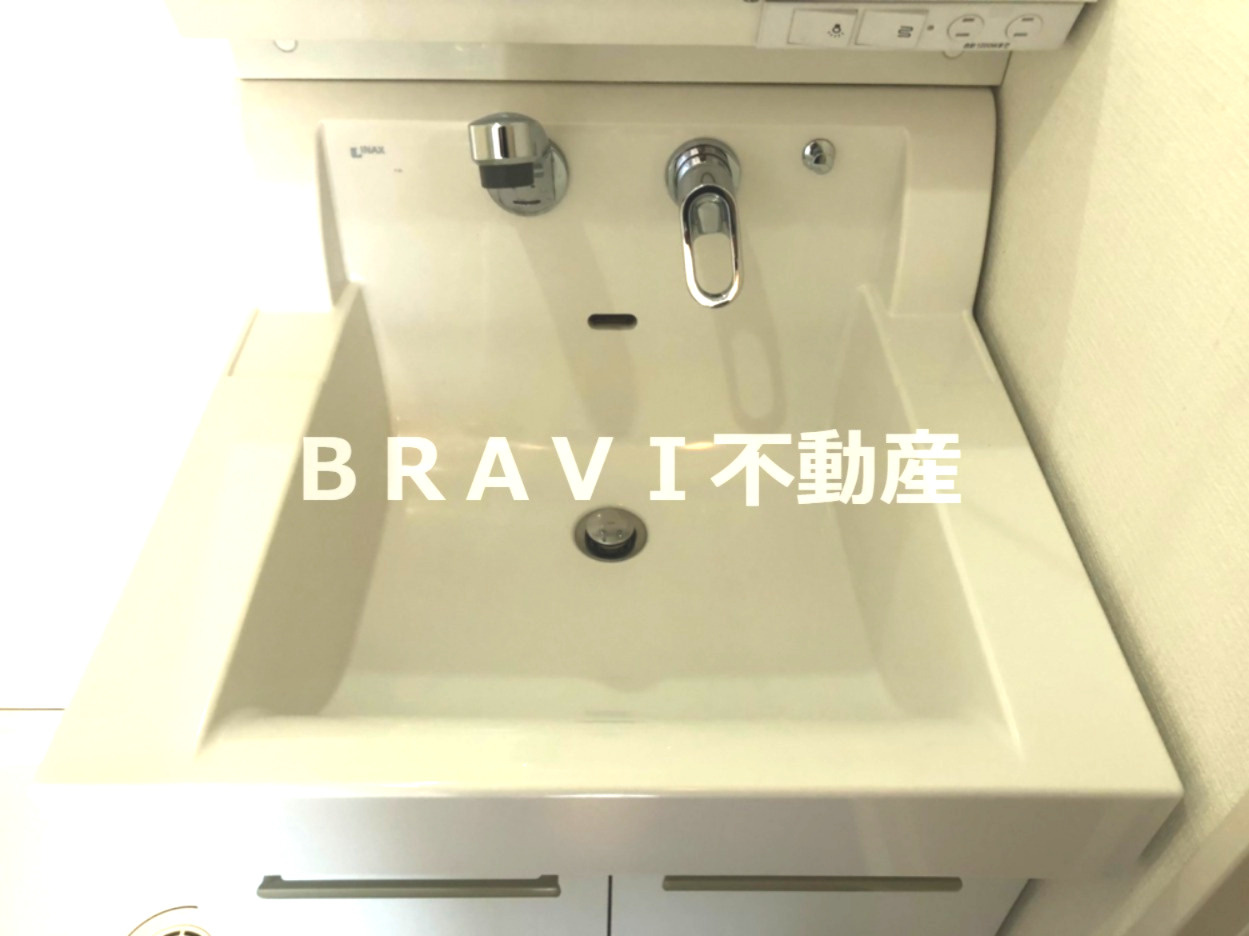 GALLERY谷町（ギャレリー谷町）　BRAVI不動産の独立洗面台|【GALLERY谷町】独立洗面台で身支度をすべて済ませてしまいましょう