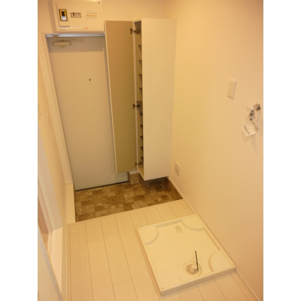 キャメル津田沼Ⅱの玄関