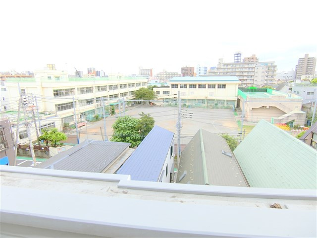 クレッセント蒲田東Ⅱの展望|大田区立北糀谷小学校目の前！